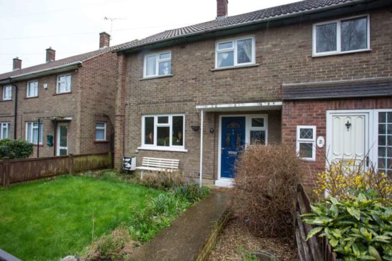 4 Bedroom End of Ter...